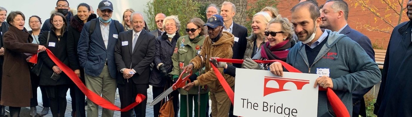 The Bridge Officially Opens 3500 Park Avenue Apartments image